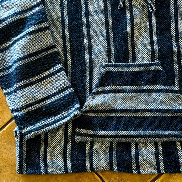 Mexican Hooded Rug Sweater | Blue XL Drug Rug | Hippie Fall | Oversized Hoodie - Picture 2 of 8